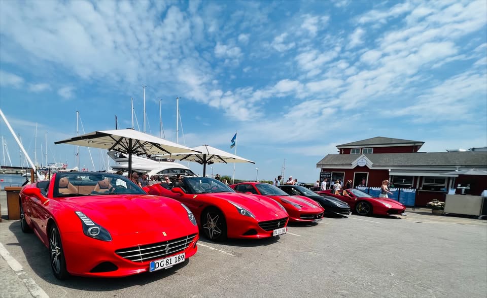 DriveMeetups data som træf hos Ferraridag på havnefronten  - Kom med til dette træf den 25/May  som afholdes af Ukendt